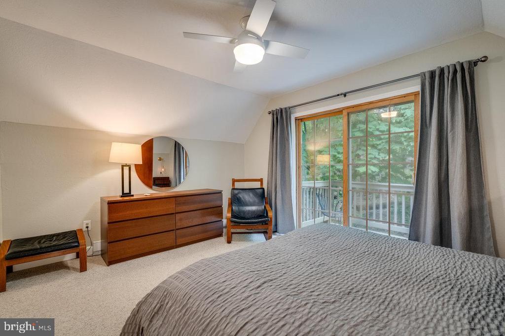 188 SHAMOKIN SPRINGS TRL