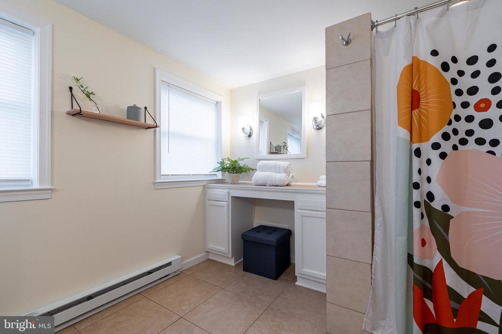 2158 TANNERS RIDGE RD