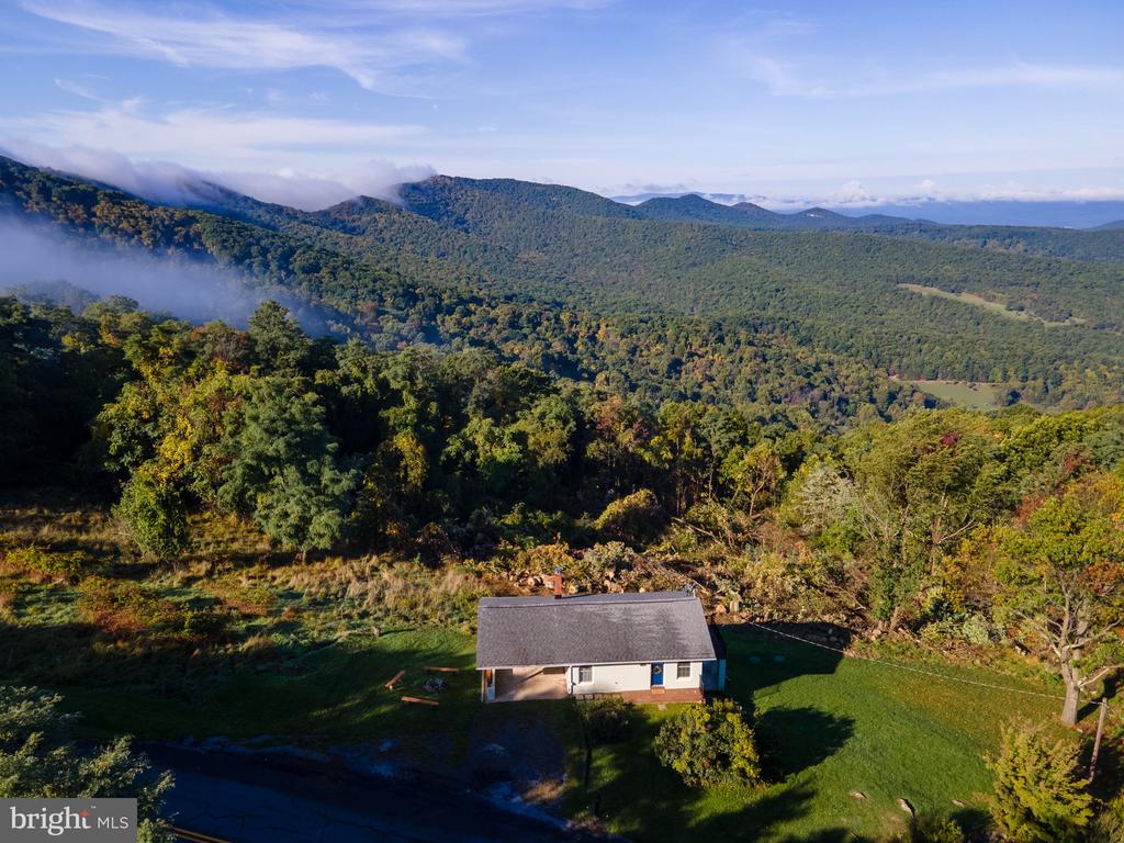 2158 TANNERS RIDGE RD