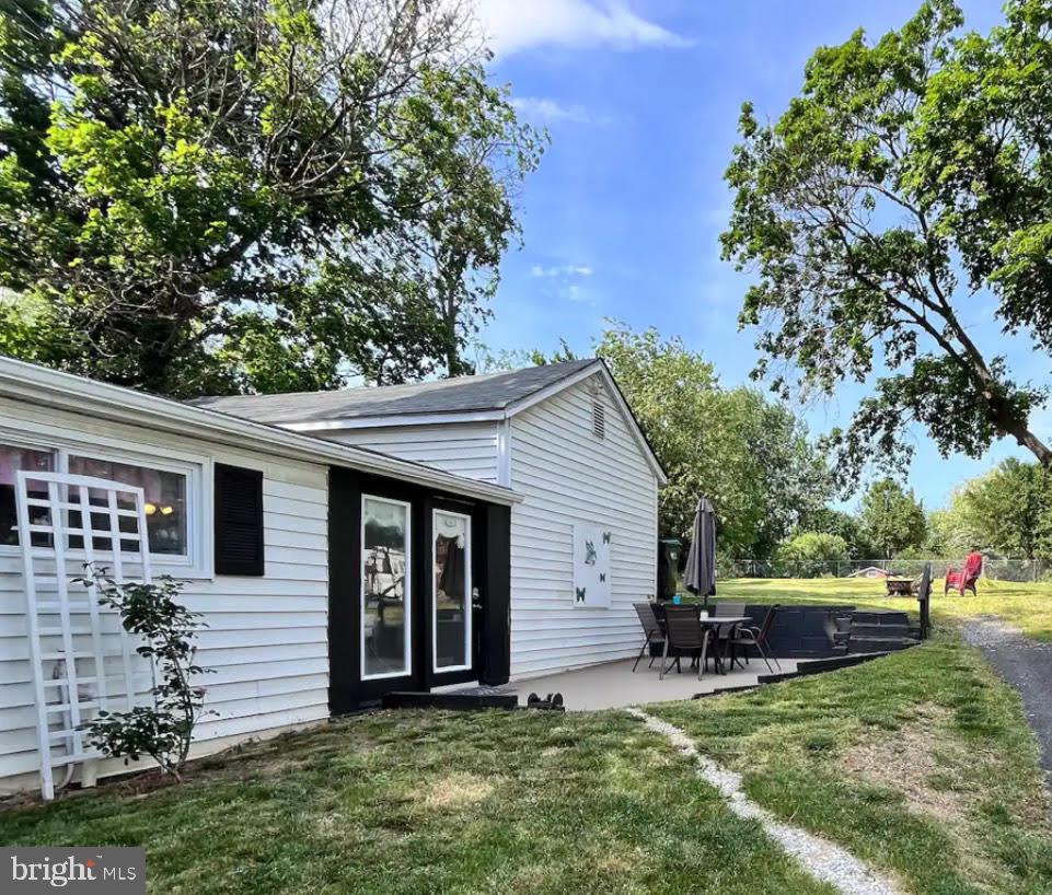 519 E MAIN ST