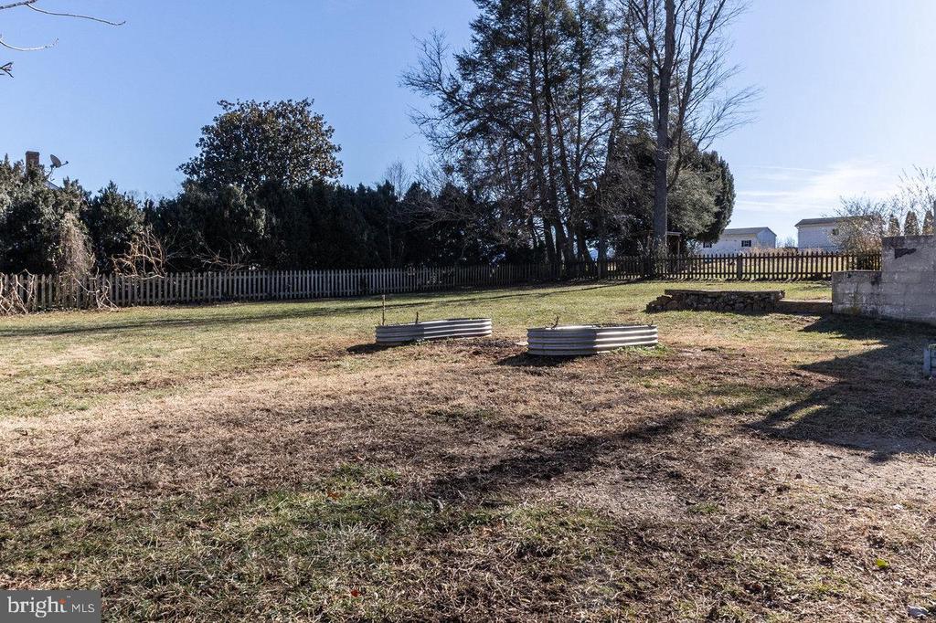 209 HAWKSBILL HEIGHTS DR