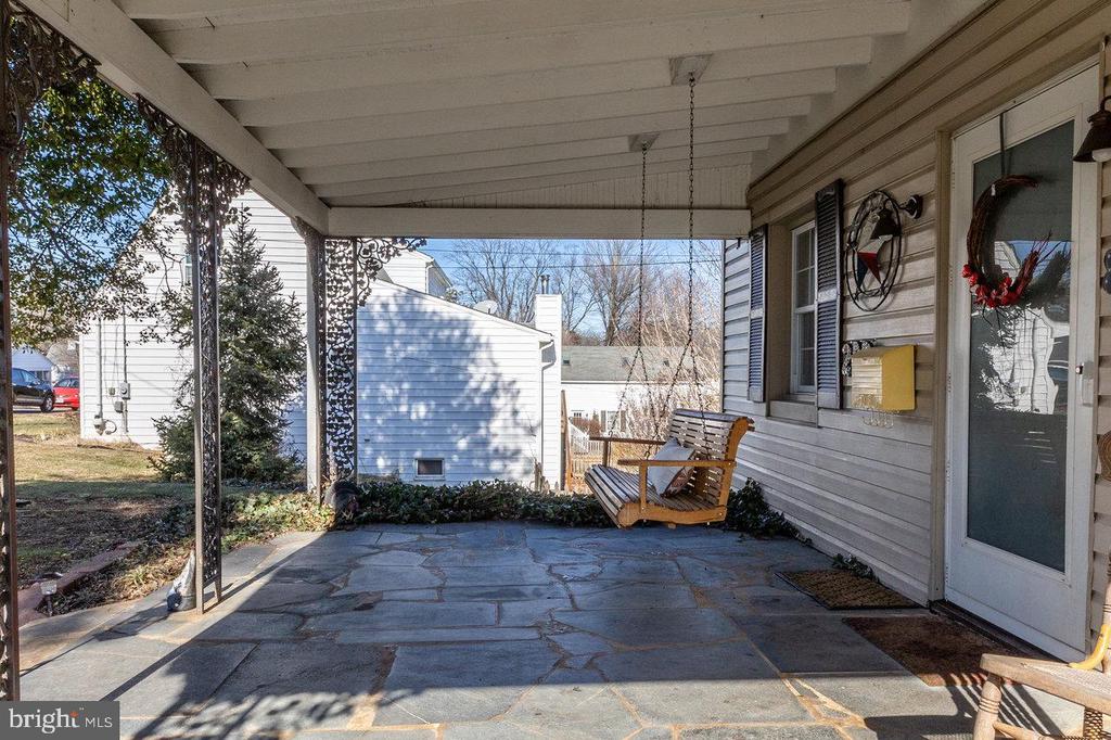 209 HAWKSBILL HEIGHTS DR