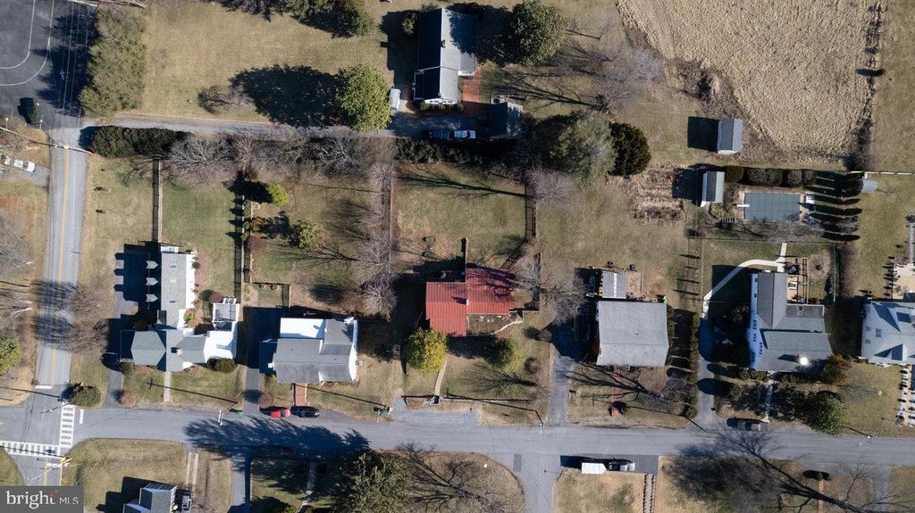 209 HAWKSBILL HEIGHTS DR