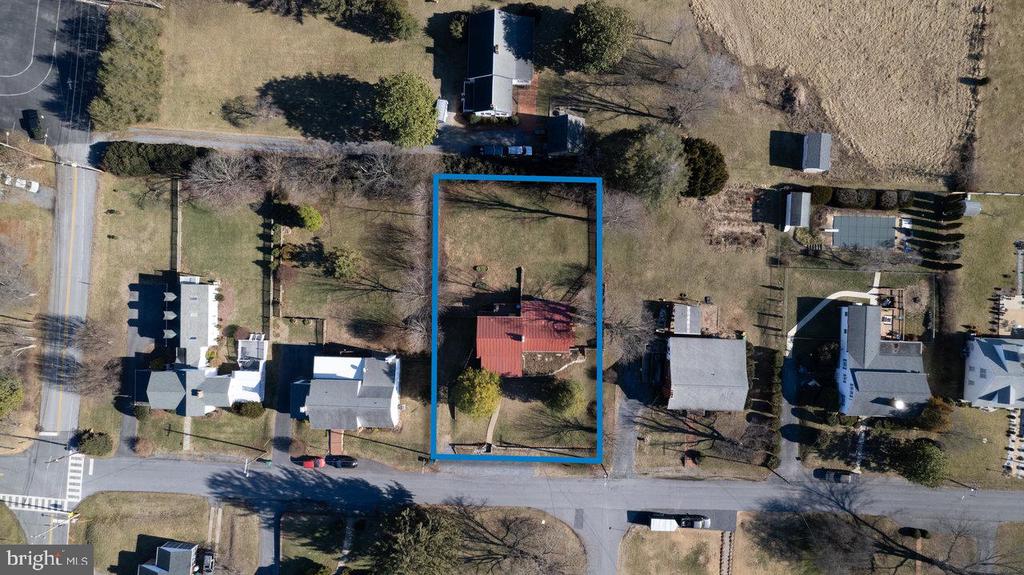 209 HAWKSBILL HEIGHTS DR