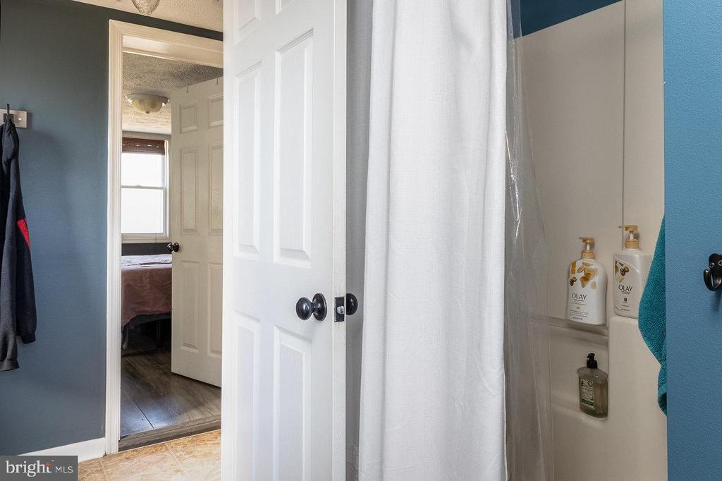 209 HAWKSBILL HEIGHTS DR