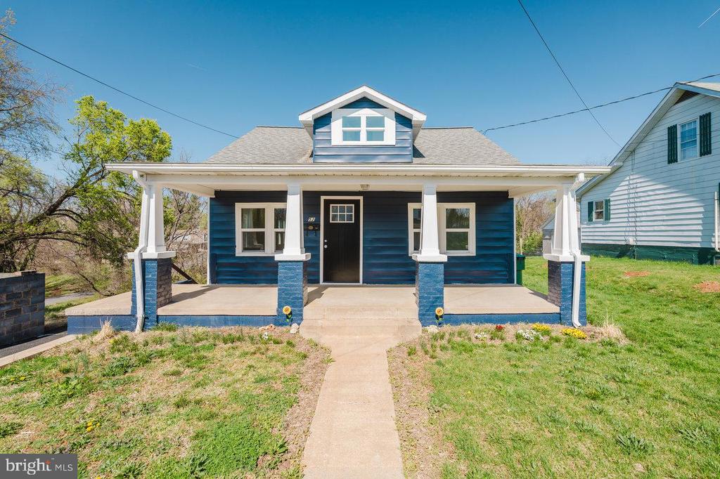 52 BRUMBACK AVE