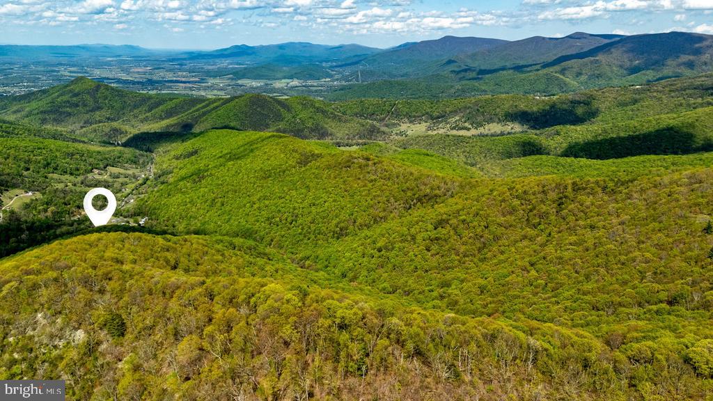 1 CUBBAGE HOLLOW ROAD