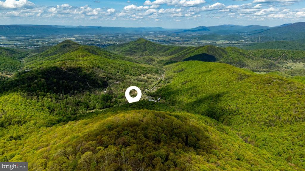 1 CUBBAGE HOLLOW ROAD