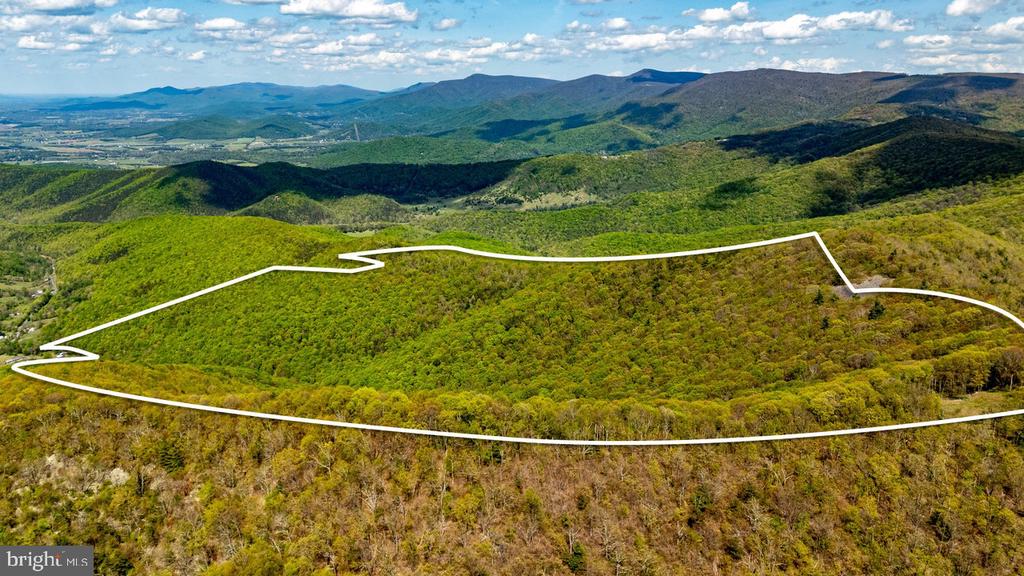 1 CUBBAGE HOLLOW ROAD