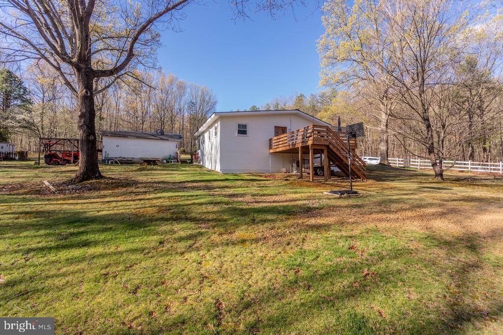 160 GALE LN