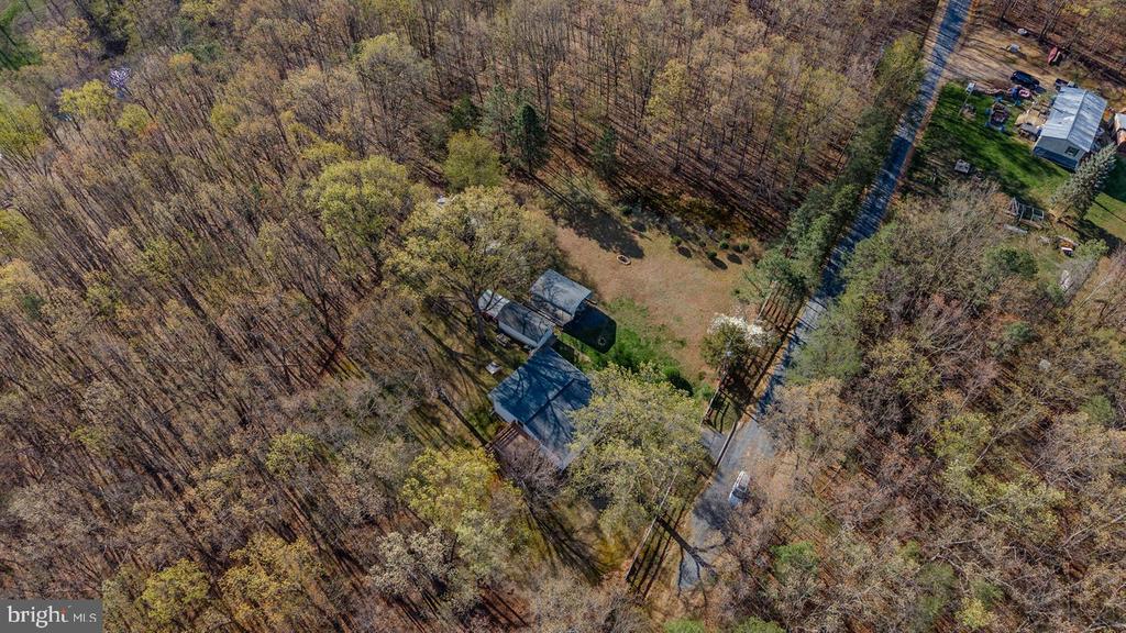 160 GALE LN