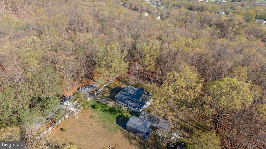160 GALE LN