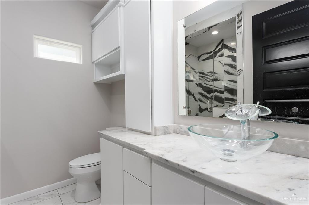 2614 S 41st Street, McAllen