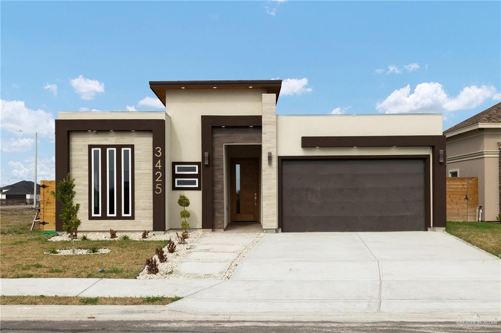 3425 E Barkley Street