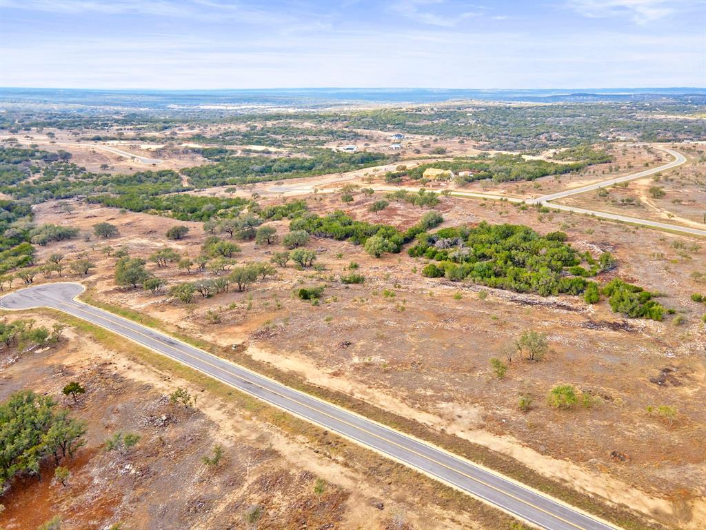 366 W Leaning Madrone DR