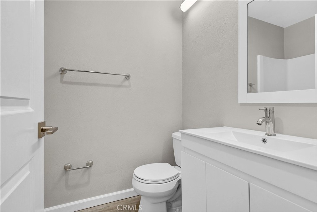 950 N Kings Road 337