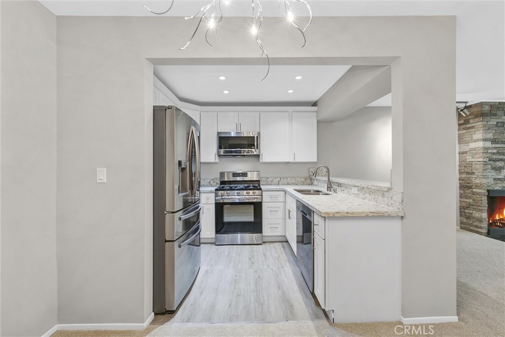 950 N Kings Road 337