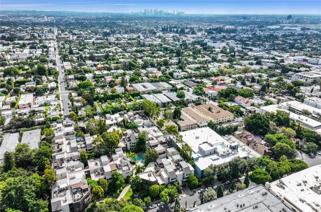 950 N Kings Road 337