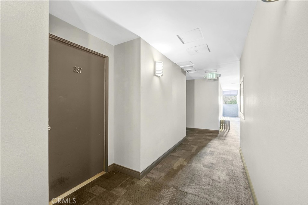 950 N Kings Road 337