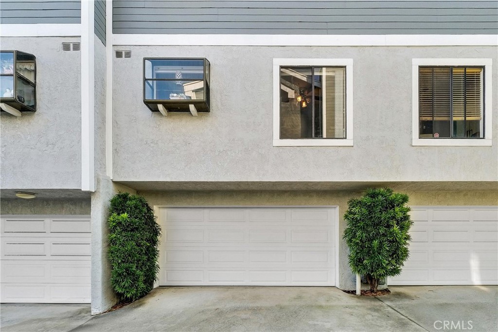 965 W Duarte Road B