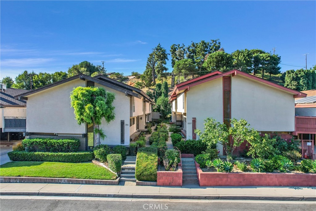 251 Casuda Canyon Drive D