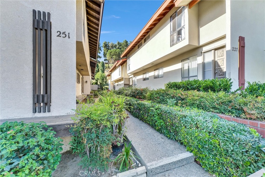 251 Casuda Canyon Drive D