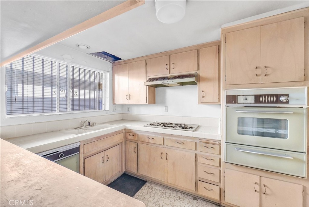 251 Casuda Canyon Drive D