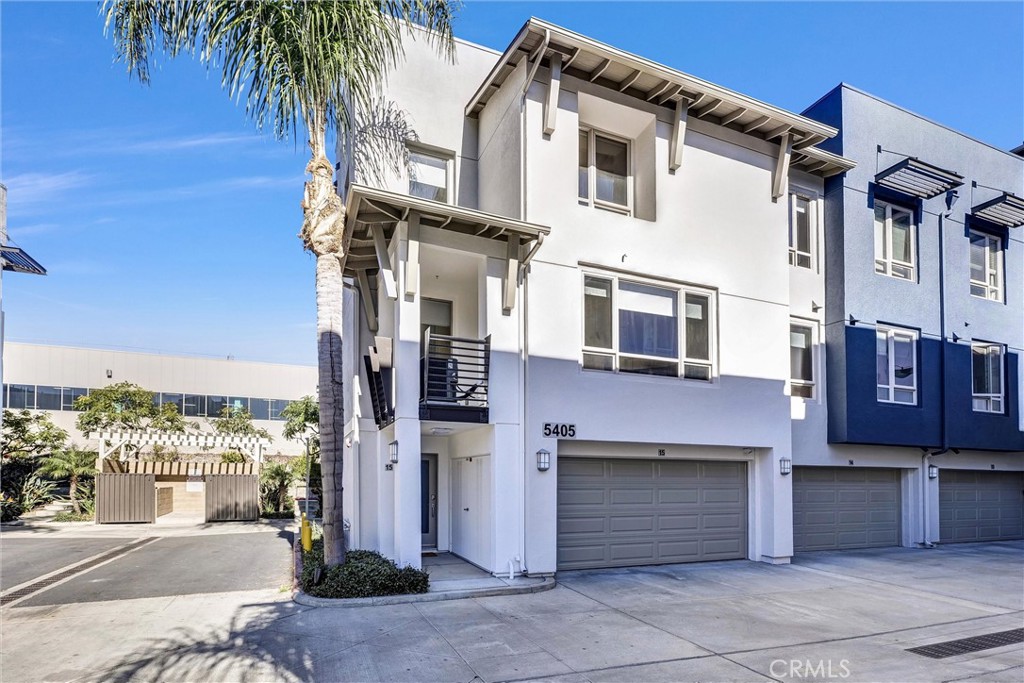 5405 W 149th Place 15