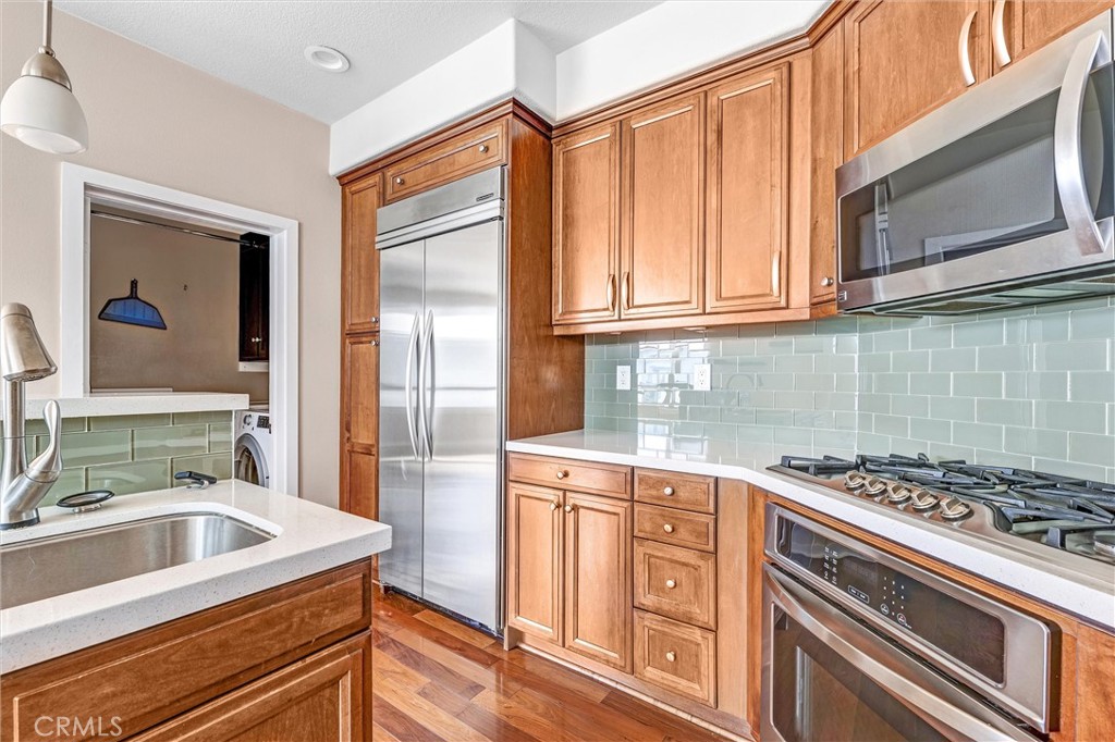 5405 W 149th Place 15