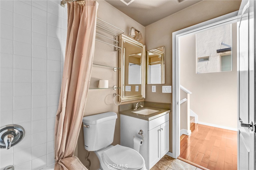 5405 W 149th Place 15