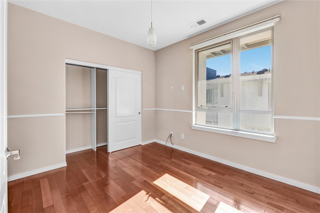 5405 W 149th Place 15