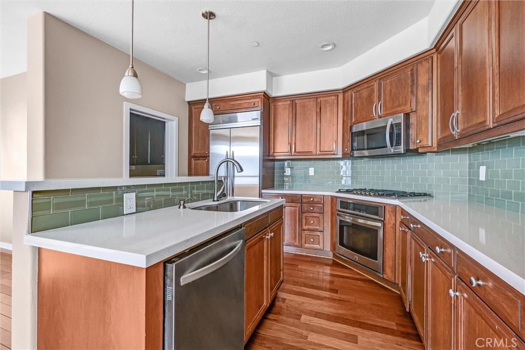 5405 W 149th Place 15