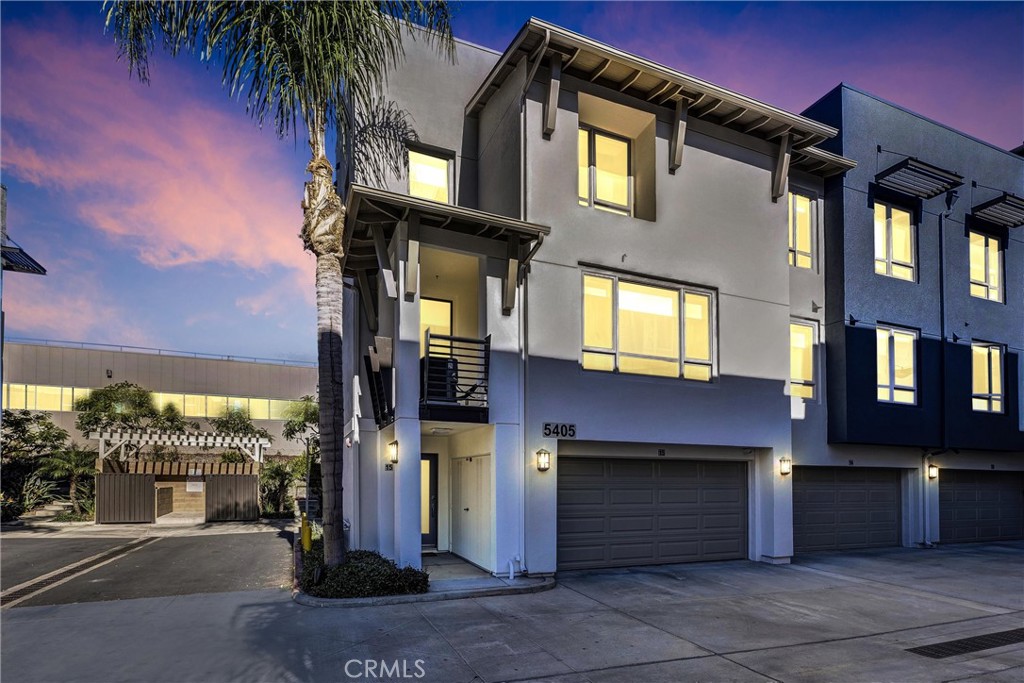 5405 W 149th Place 15