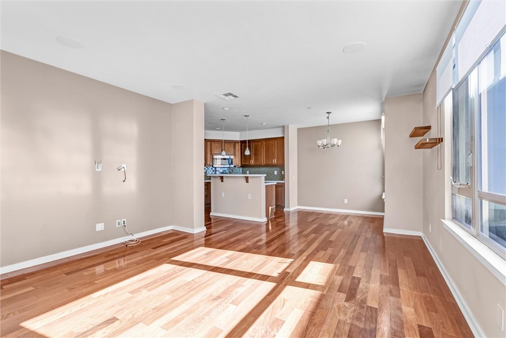 5405 W 149th Place 15