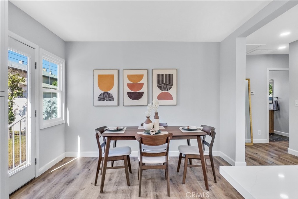 2451 Glenrose Avenue