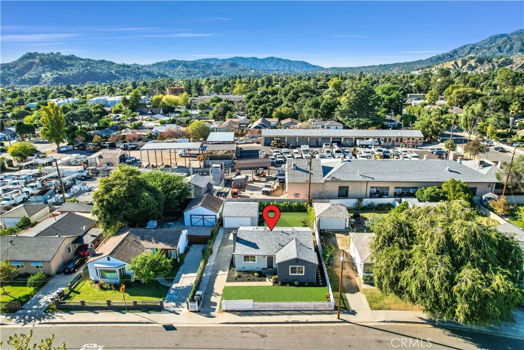 2451 Glenrose Avenue