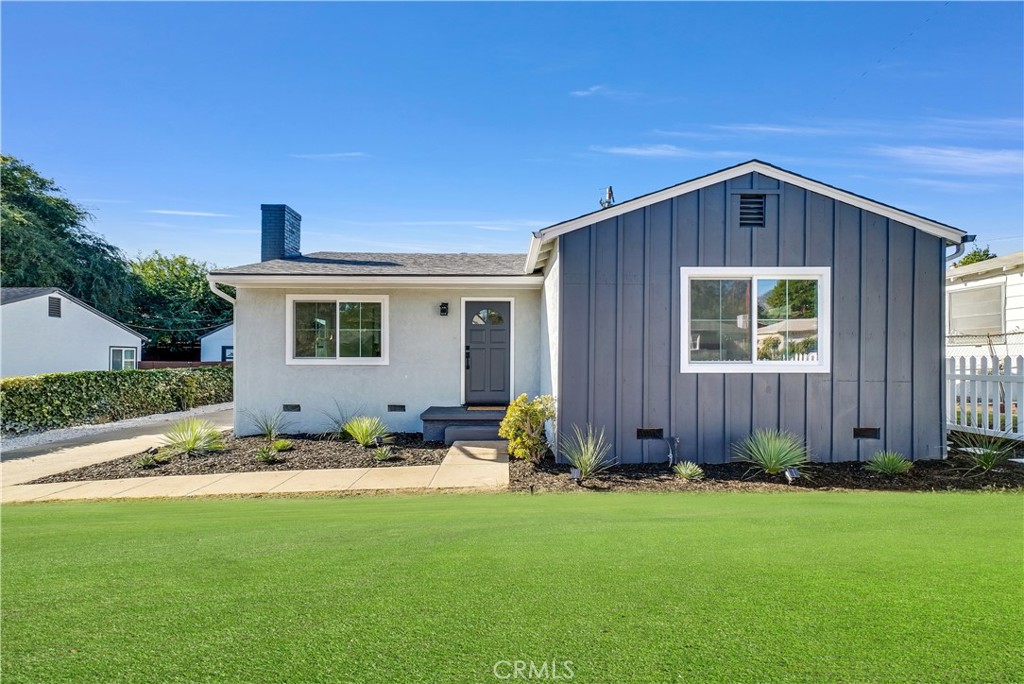 2451 Glenrose Avenue