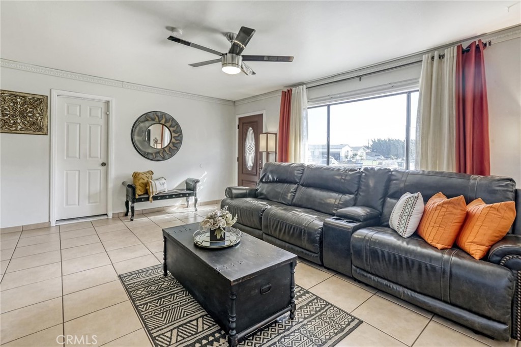1326 N 6th Place