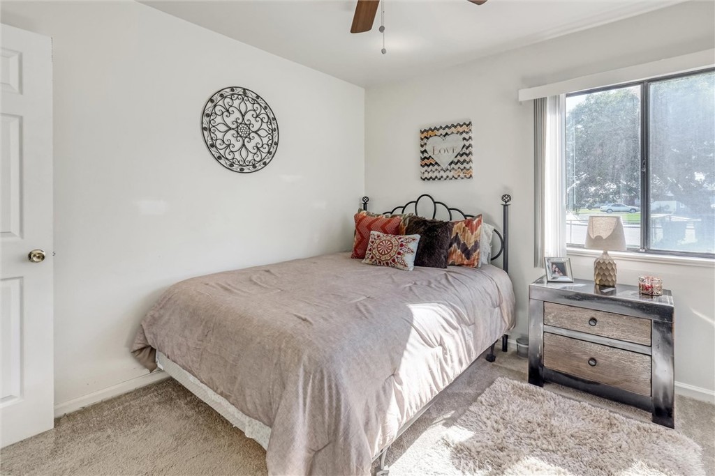 1326 N 6th Place
