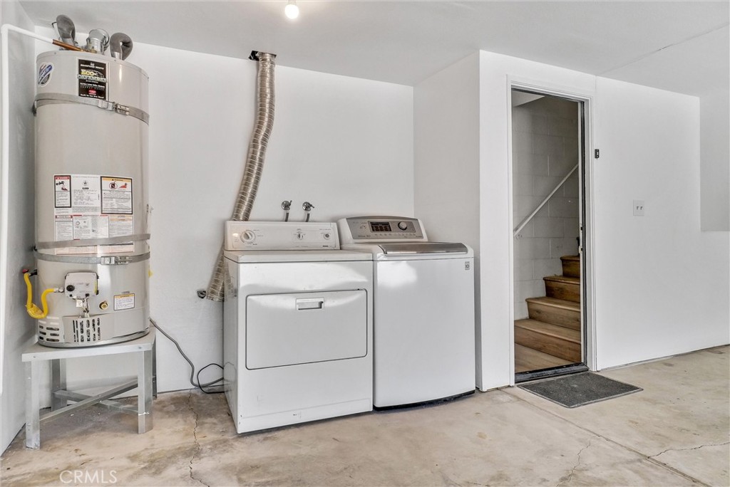 1616 S Mayflower Avenue E