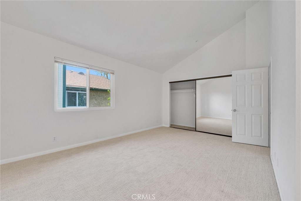 1616 S Mayflower Avenue E