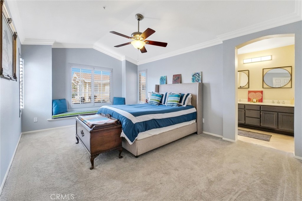 412 Middlebury Court