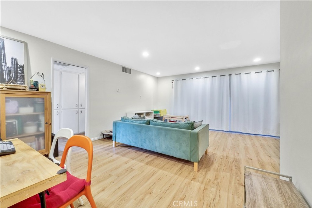 2468 Mohawk Street 105