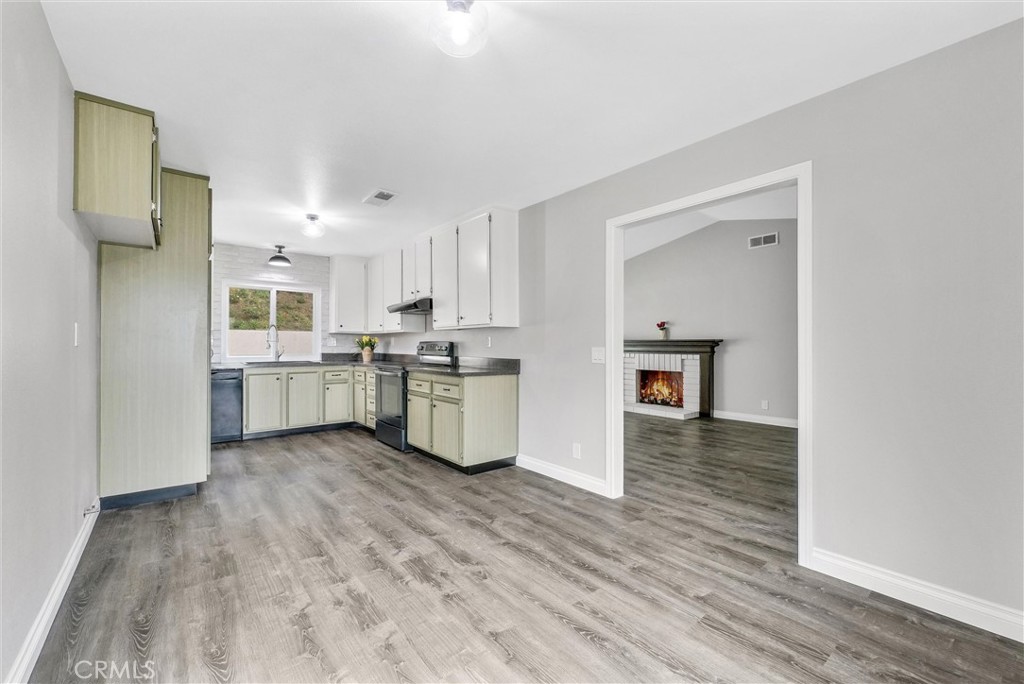 1971 N Sunwood Lane