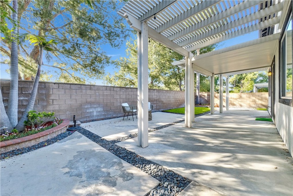 13711 Francisco Drive