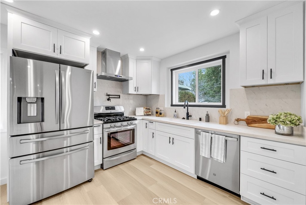 21908 Providencia Street