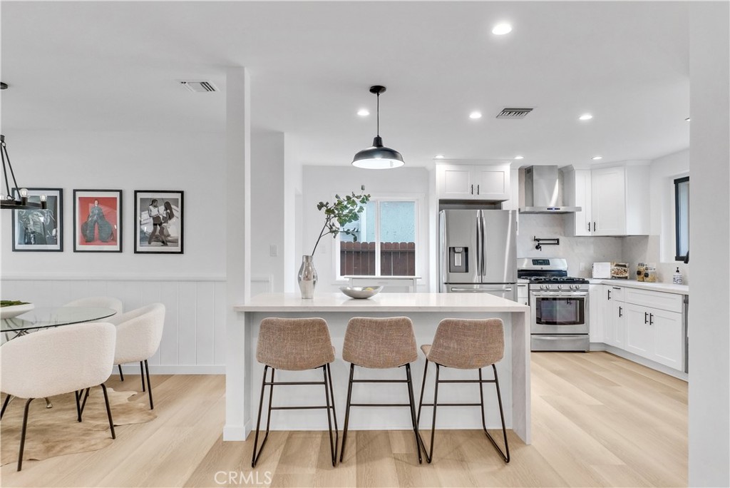 21908 Providencia Street