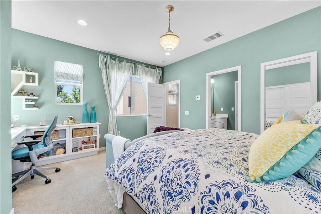 2007 N Orange Olive Road