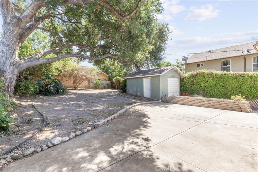 144 N Encinitas Avenue