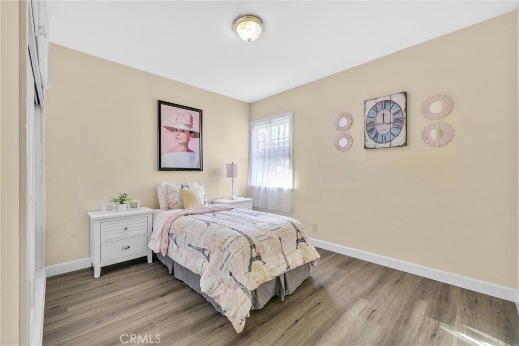 11518 Willins Street